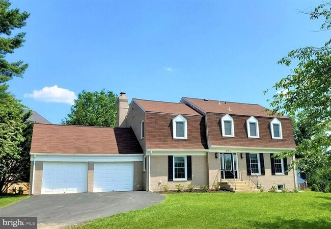 Building Photo - 8156 Buckspark Ln E