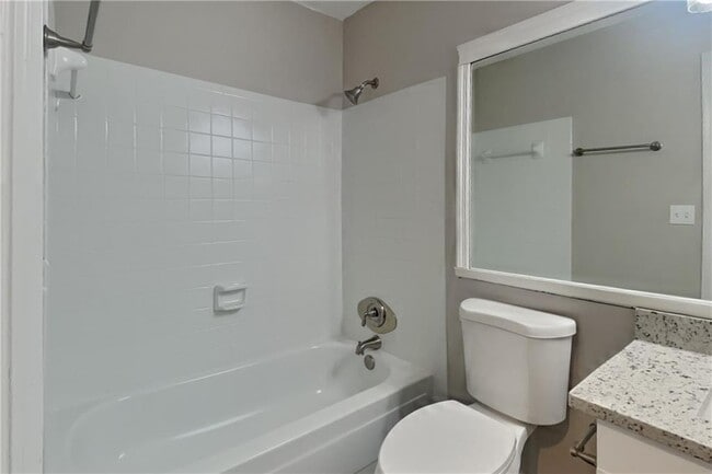 Building Photo - 4901 Duncan Wood Dr