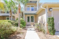 Building Photo - 47 Palm St