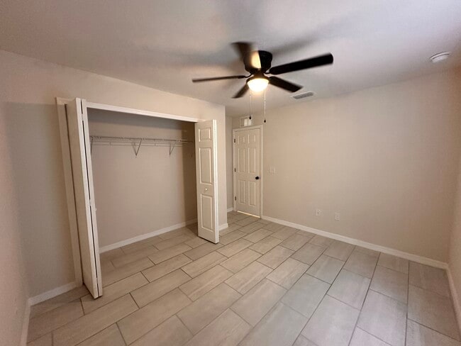 Building Photo - 314 NW 7th Pl