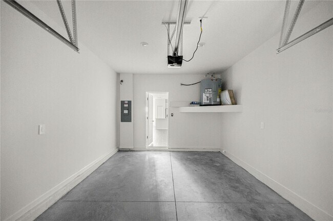 Building Photo - 4929 SW 81st St
