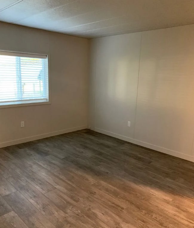 Building Photo - Charming 3-Bed, 2-Bath Home in Garden City