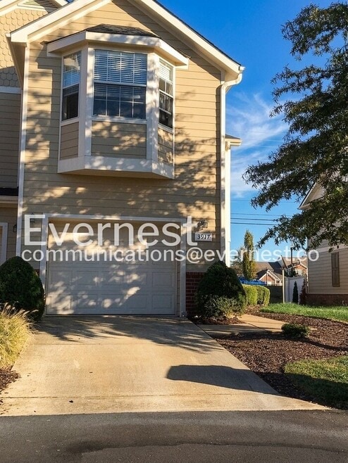 Building Photo - 3917 Cannonsgate Ln