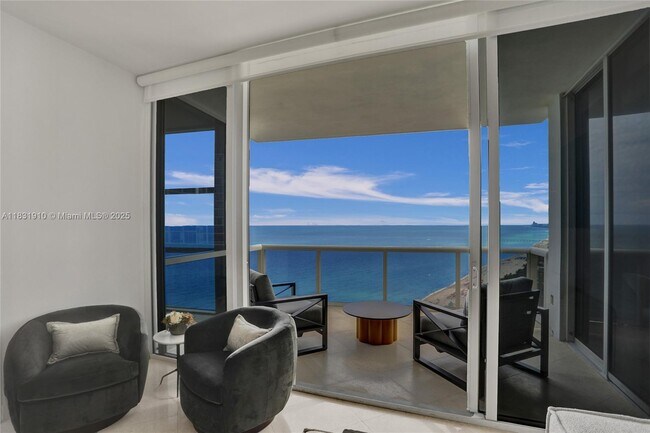 Building Photo - 18101 Collins Ave