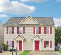 Building Photo - 2 bedroom duplex in Raleigh with ALL the amenities included