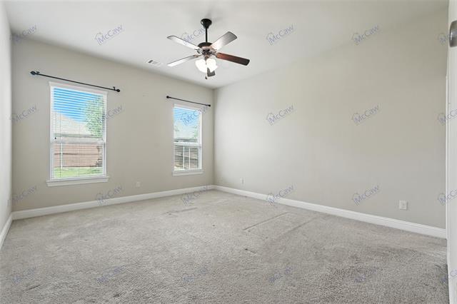 Building Photo - 405 Harcourt Ave