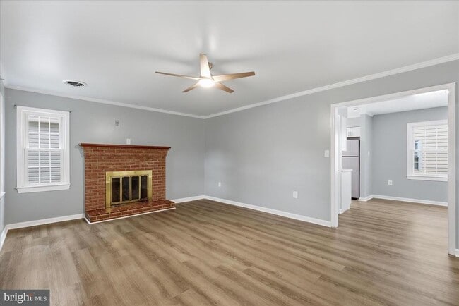 Primary Photo - 130 Cox Rd