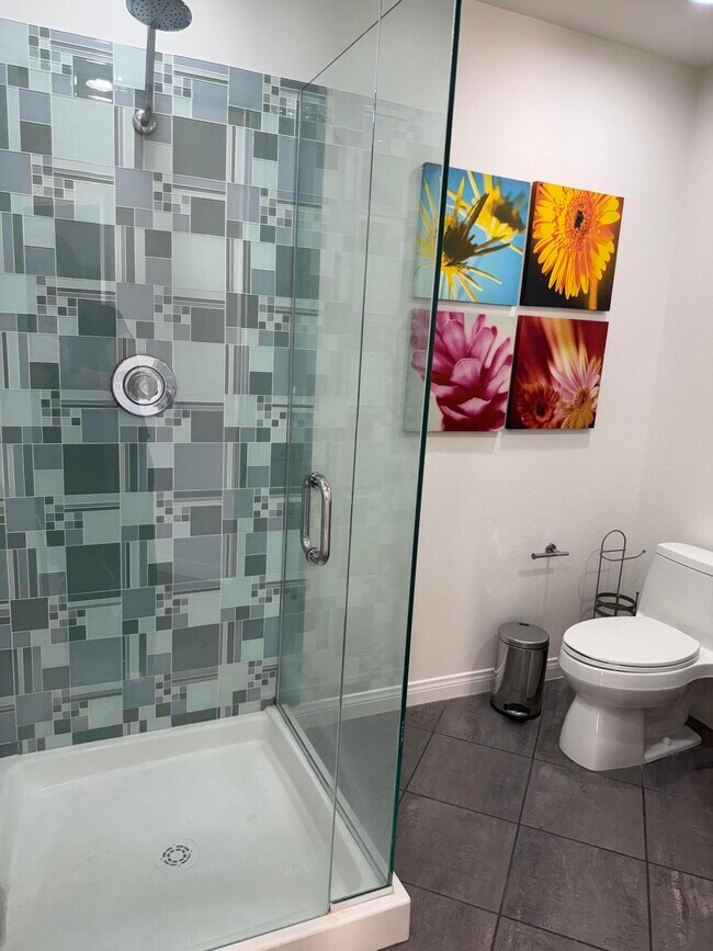 Building Photo - 78125 Crimson Ct