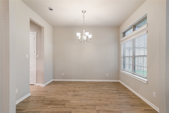 Building Photo - 4702 Primrose Valley Ln