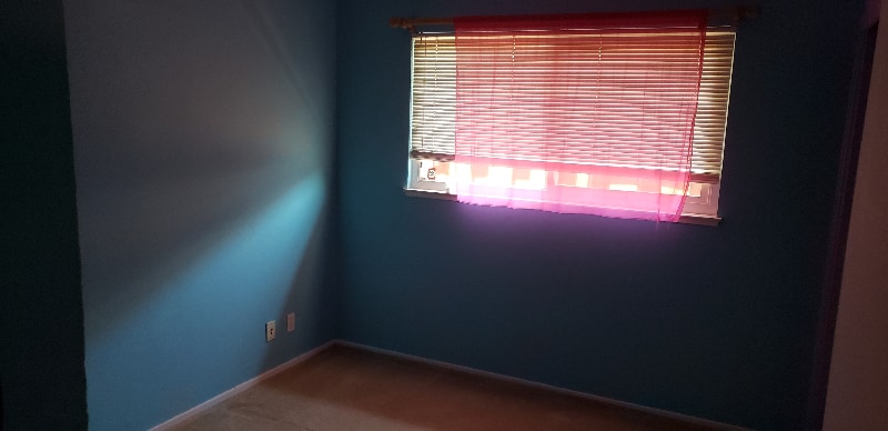 Building Photo - 2136 Dena Dr