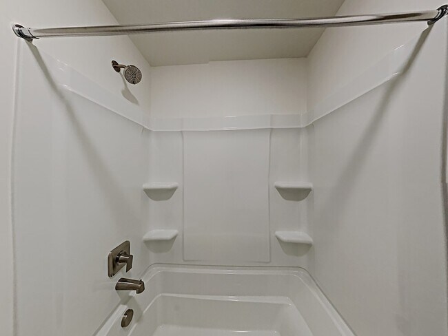 Building Photo - 6007 W Arranmore Drive