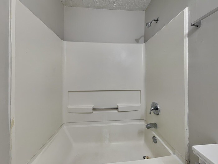 Building Photo - 350 Kimberly Forest Ct