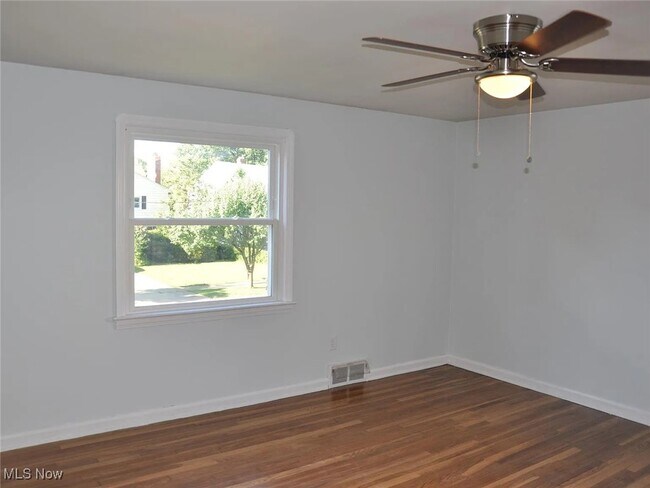 Building Photo - 4302 Silsby Rd
