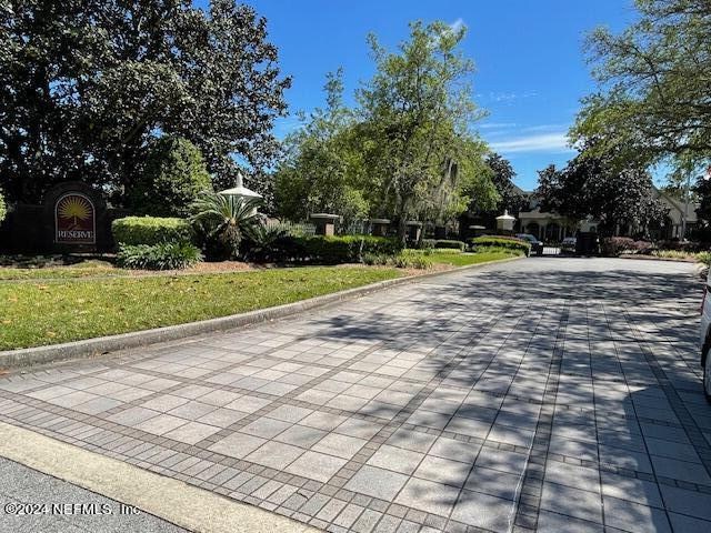 Building Photo - 7800 Point Meadows Dr