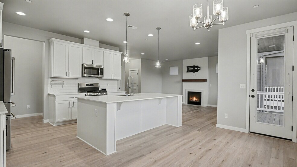 Building Photo - 8761 69th Pl NE