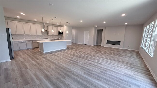 Building Photo - 14029 Alfafar Ct