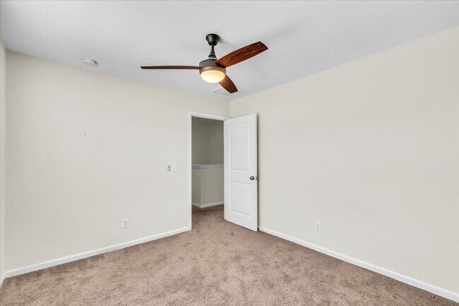 Building Photo - 5 bedroom house in the Somersby neighborhood in Pooler