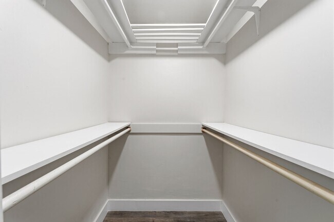 Building Photo - 3535 Nutwood Ln