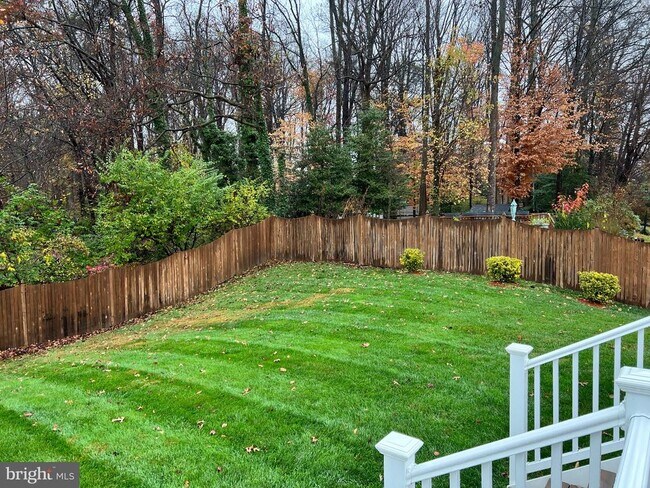 Building Photo - 5002 Dequincey Dr