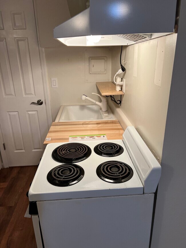 Building Photo - 2060 Seascape Blvd