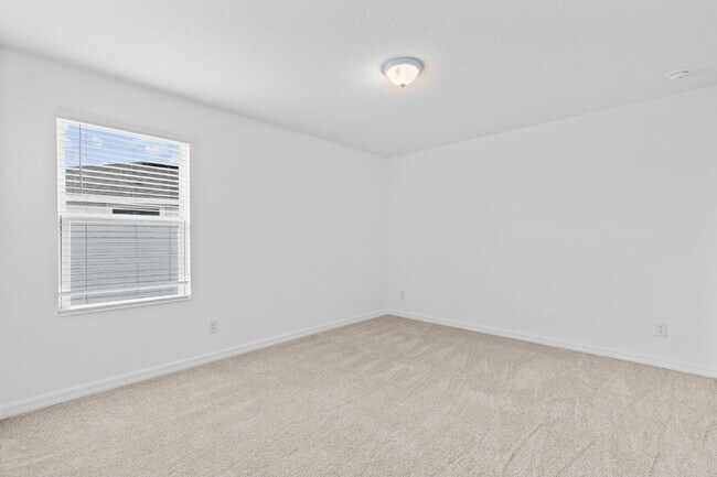 Building Photo - Spacious 4-Bedroom Home with Loft, Office & Private Backyard