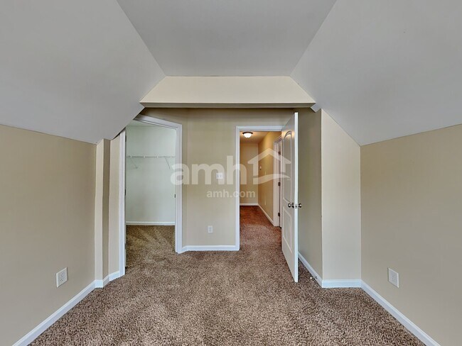 Building Photo - 3919 Cane Garden Dr
