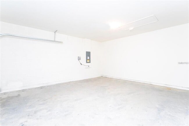 Building Photo - 1779 Post Oak Dr