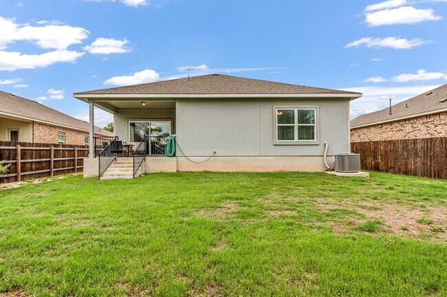 Building Photo - 4348 Rockbrook Farms Ln