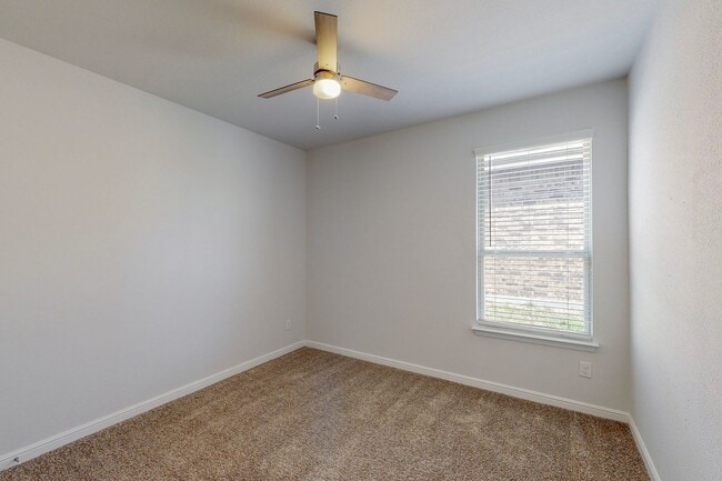 Building Photo - Well Appointed Four Bedroom in Desirable Community of Ryan Meadows, Denton Texas