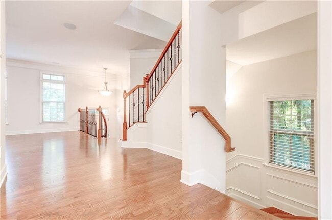 Building Photo - 3304 Ferncliff Ct