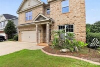 Building Photo - 549 Daventry Ct