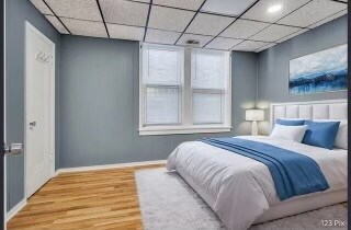 Building Photo - 2717 W Peterson Ave