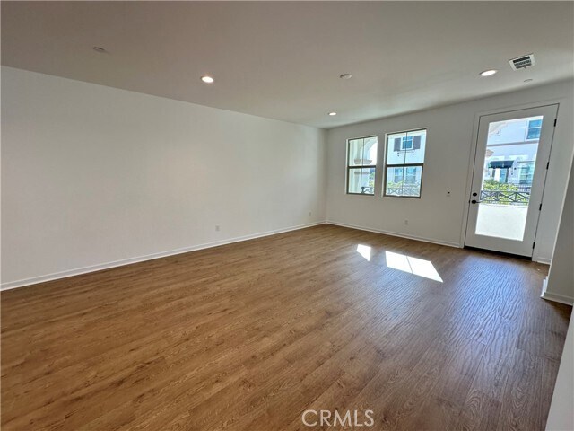 Building Photo - 249 Averett Ct