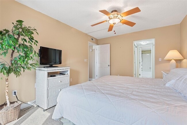 Building Photo - 6300 A1A S