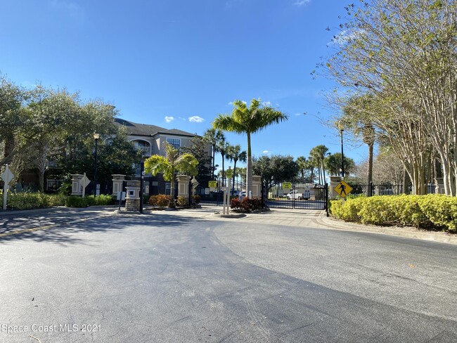 Building Photo - 6421 Borasco Dr