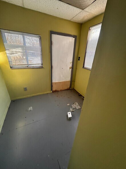 Building Photo - 1460 Laurel St