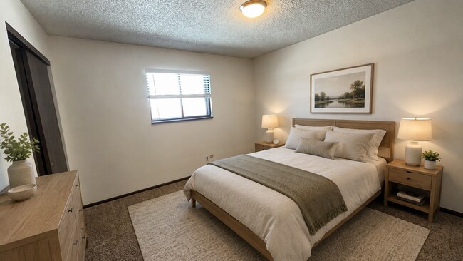 Building Photo - 2212 Trevor St