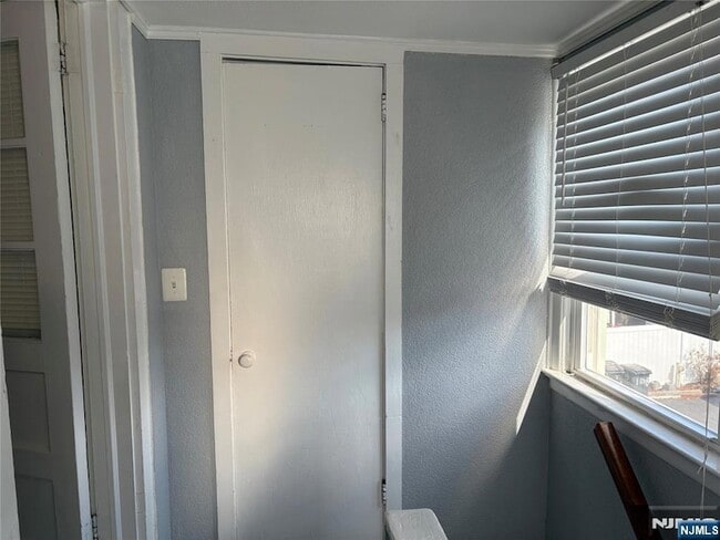 Building Photo - 106 Grand St