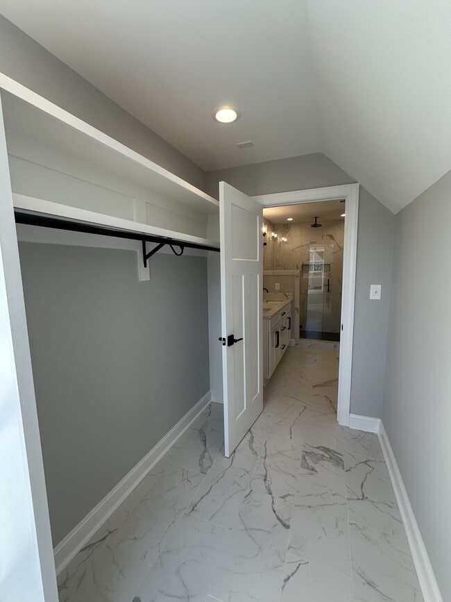 Building Photo - 1137 N Westyn Lp