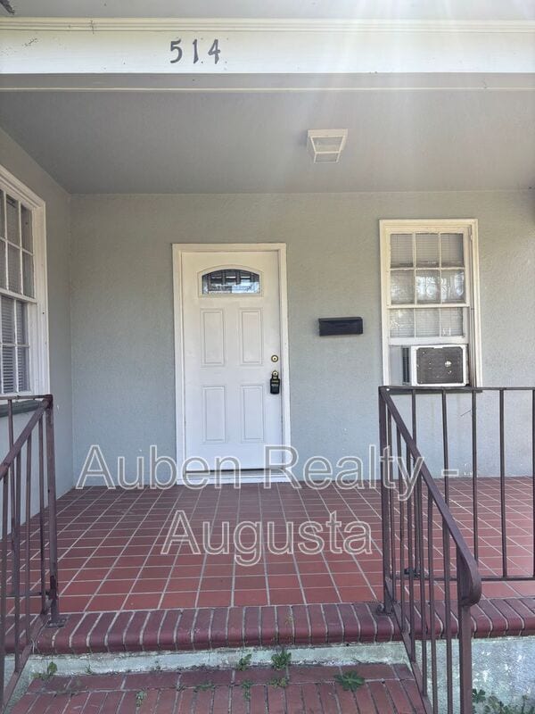 Building Photo - 514 Beaufort Dr