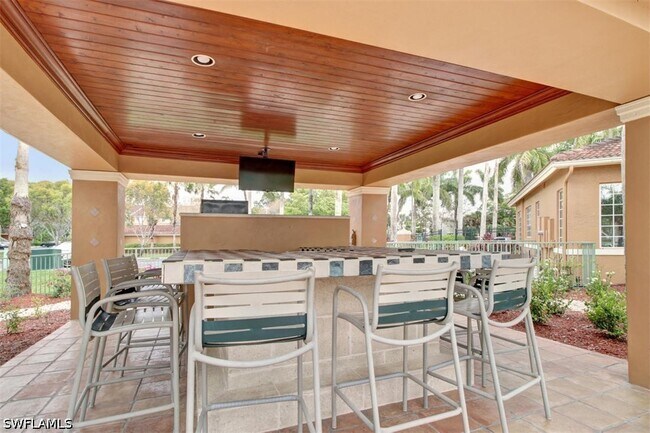 Building Photo - 1240 Wildwood Lakes Blvd