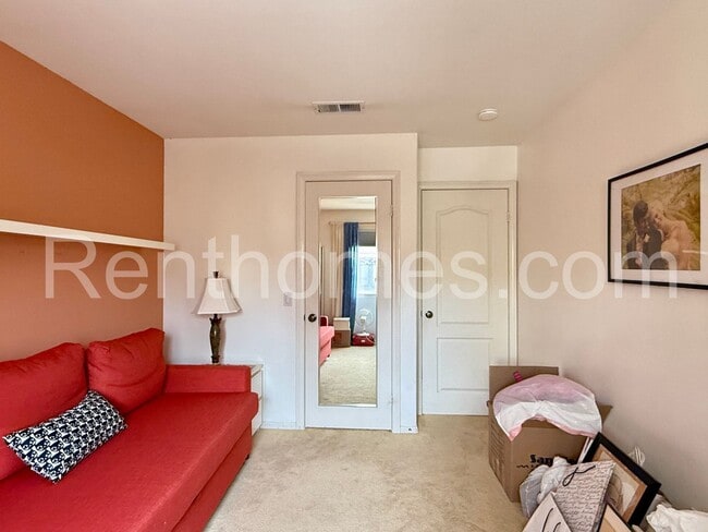 Building Photo - 12565 Carmel Canyon Rd