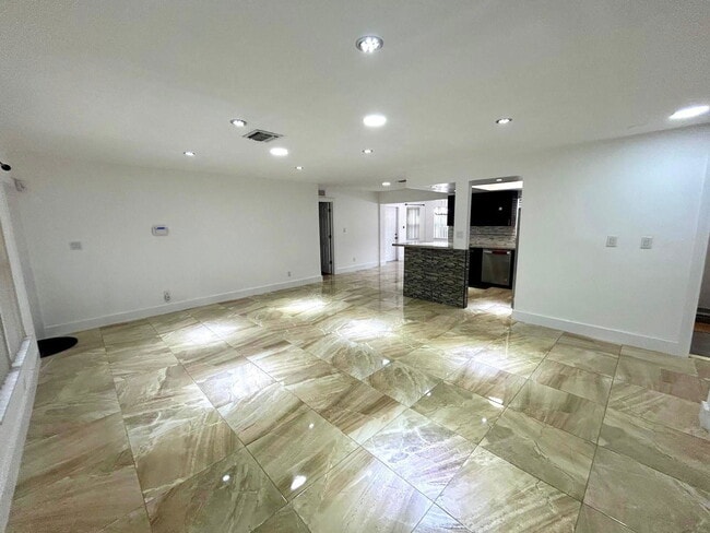 Building Photo - 2441 NW 13th St