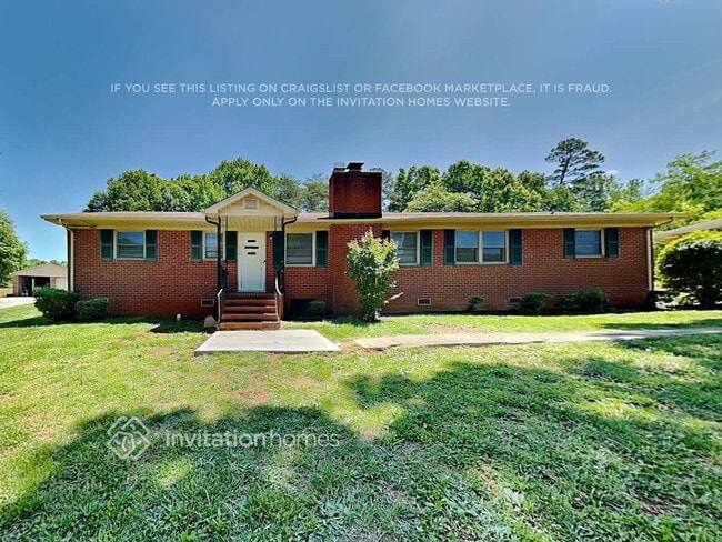 Building Photo - 1526 Plumcrest Dr