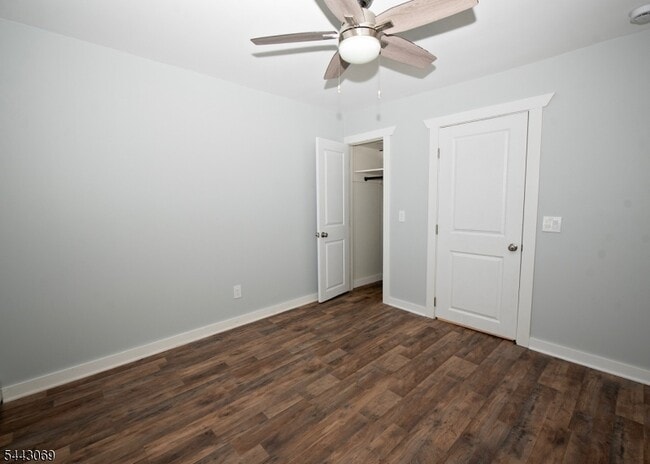Building Photo - 6 Lakeview Terrace