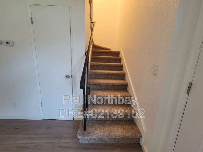 Building Photo - 2140 Woolner Ave