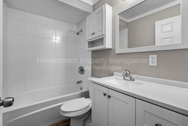Building Photo - 9517 Lydell Dr