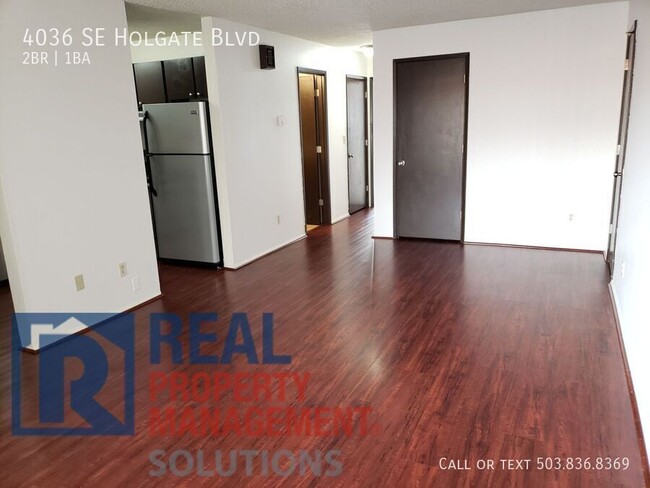 Building Photo - Beautiful Woodstock Apartment Available ne...