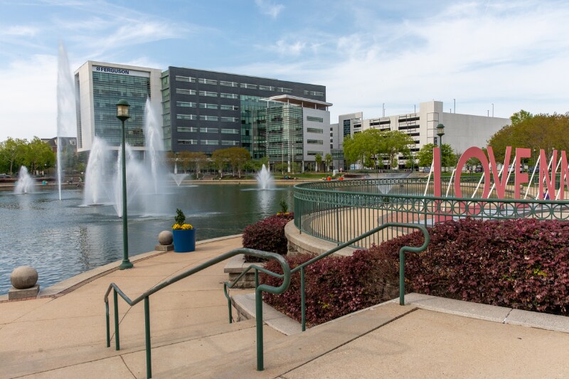 Building Photo - 670 Town Center Dr