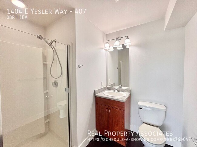 Building Photo - 1404 E Yesler Wy